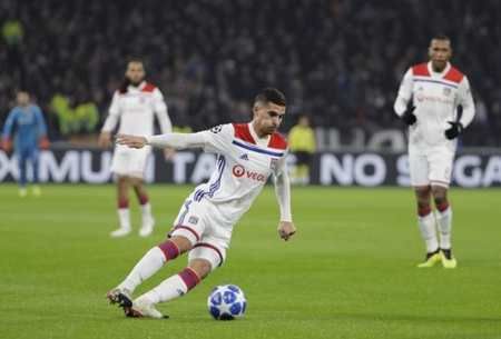 武磊右路传 武磊右路传